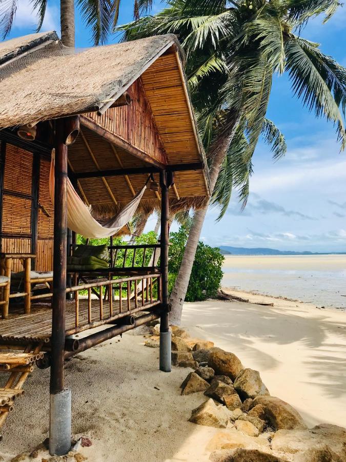 Castaway Beach Bungalows Szrithanu Kültér fotó