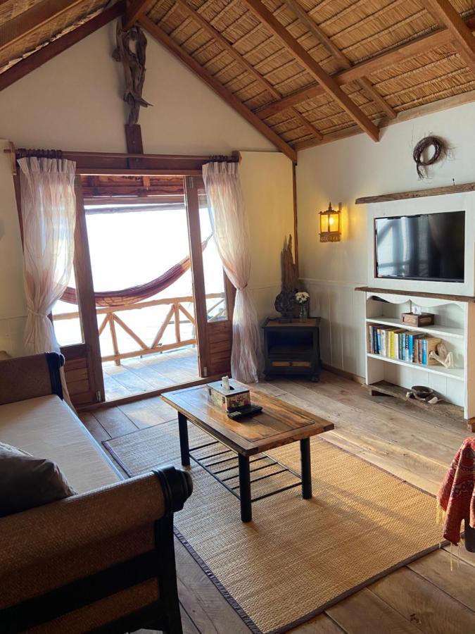Castaway Beach Bungalows Szrithanu Kültér fotó
