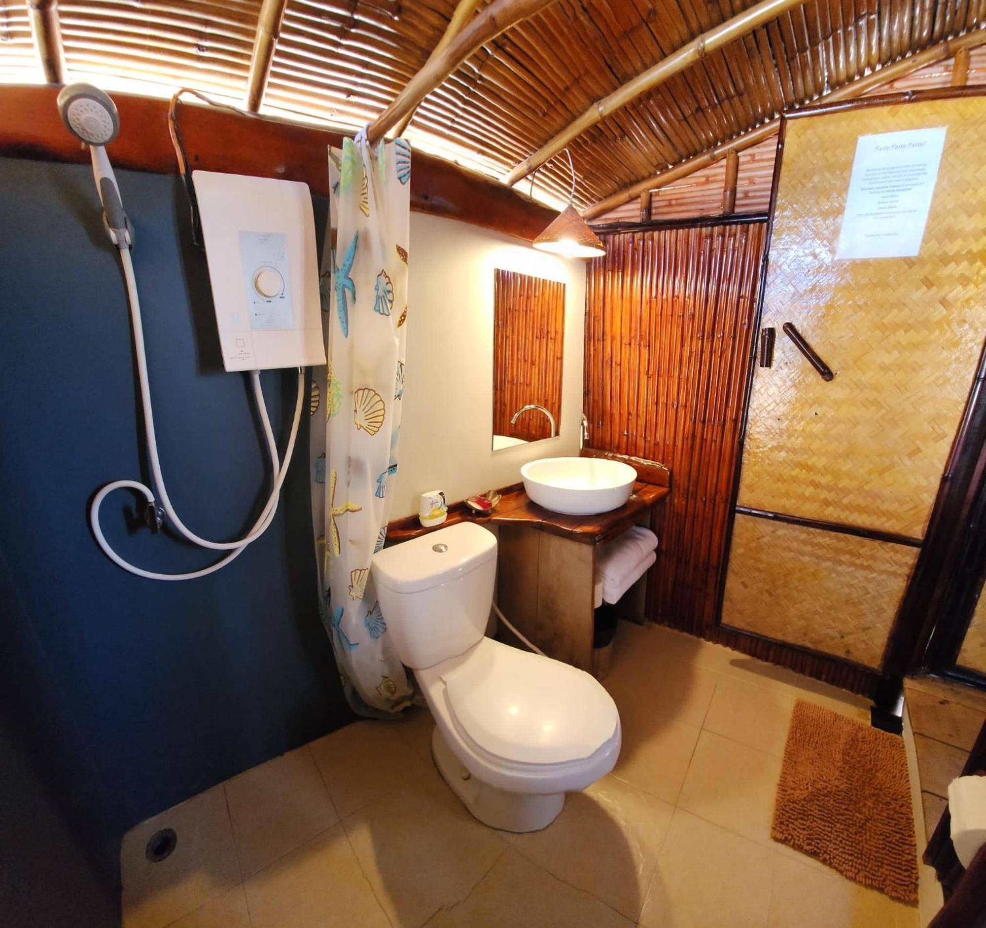 Castaway Beach Bungalows Szrithanu Szoba fotó