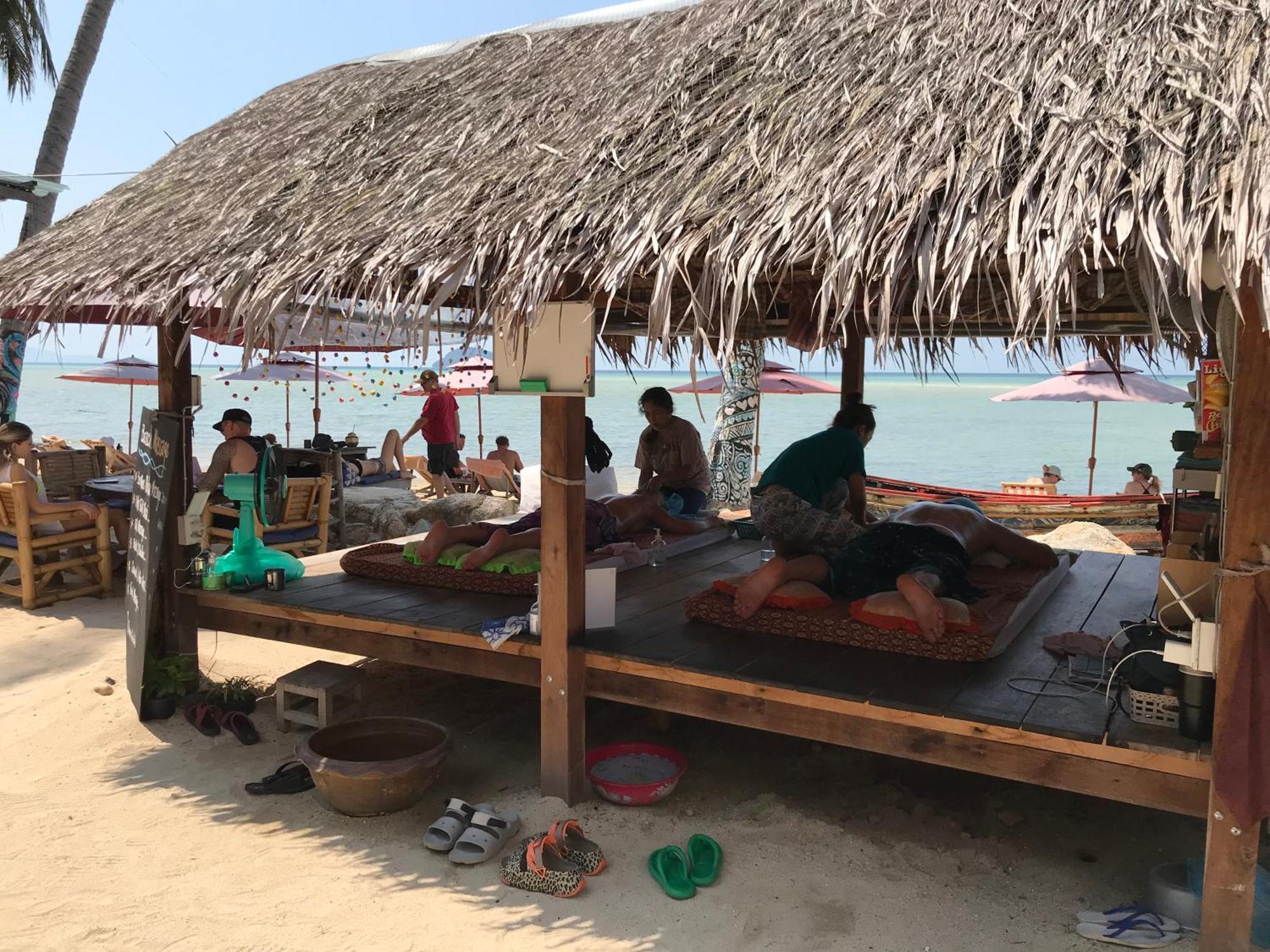 Castaway Beach Bungalows Szrithanu Kültér fotó