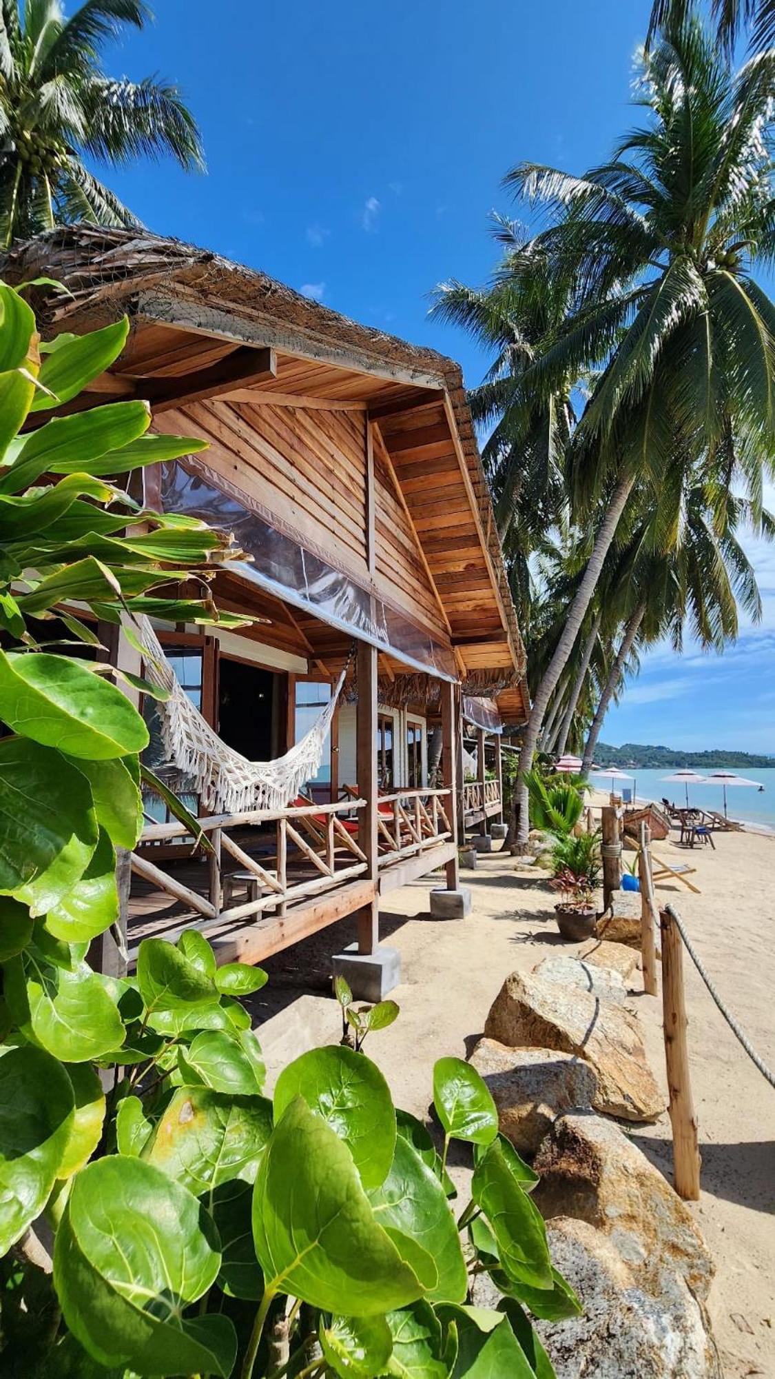 Castaway Beach Bungalows Szrithanu Kültér fotó