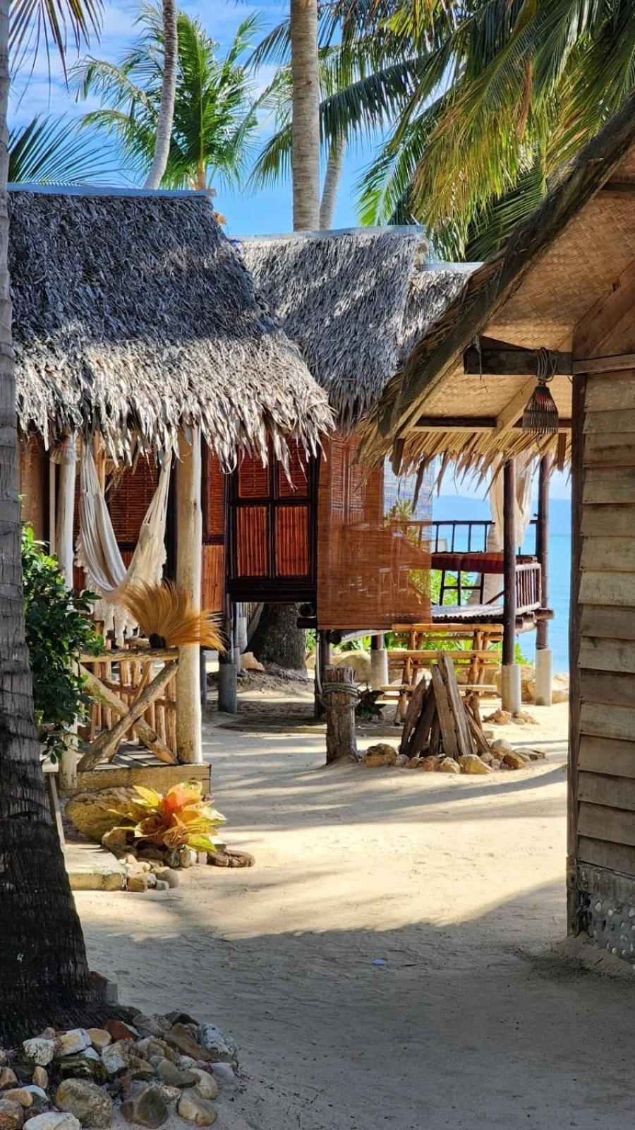 Castaway Beach Bungalows Szrithanu Kültér fotó